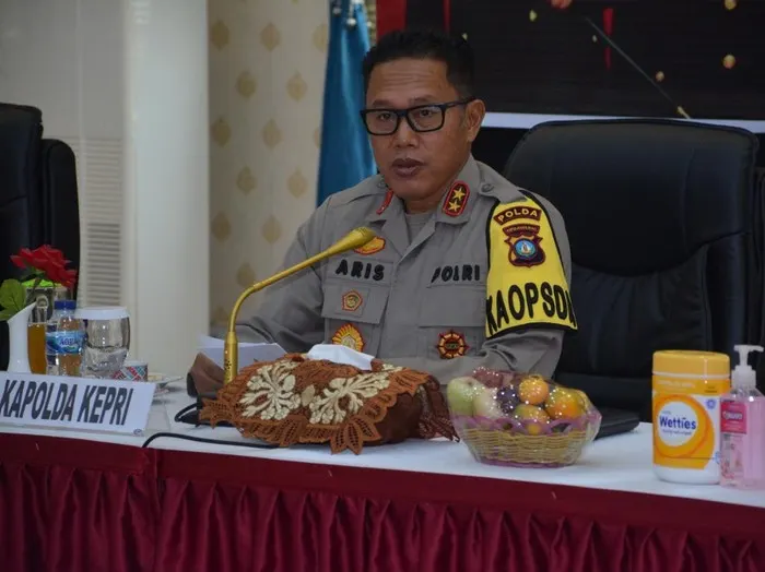 Kapolda Kepri Irjen Aris Budiman saat menyampaikan rilis akhir tahun di Polda Kepri