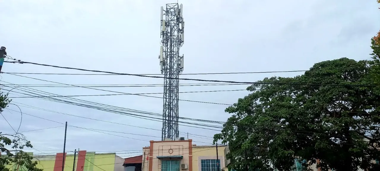 Tower tempat EL meloncat