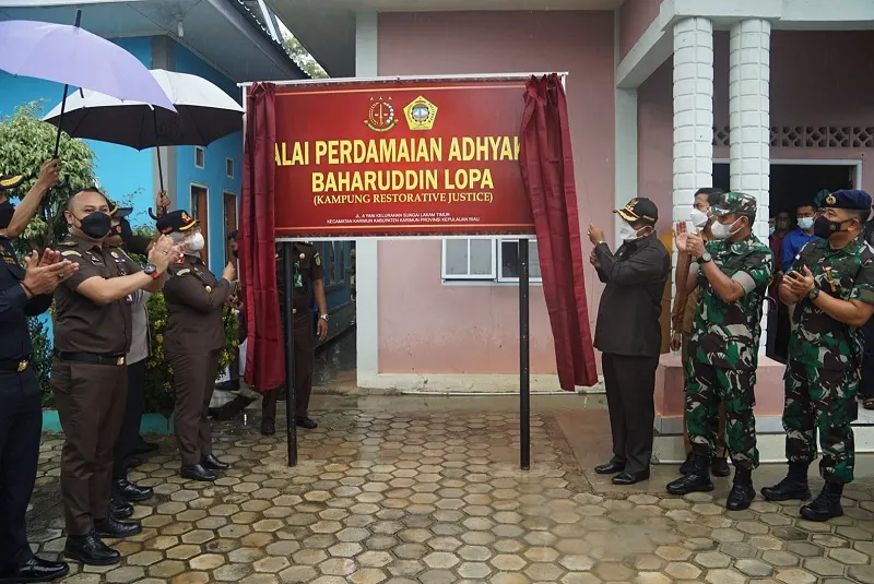 Karimun sekarang memiliki rumah restorative justice bertempat di Kelurahan Kapling, Kecamatan Tebing, Kabupaten Karimun