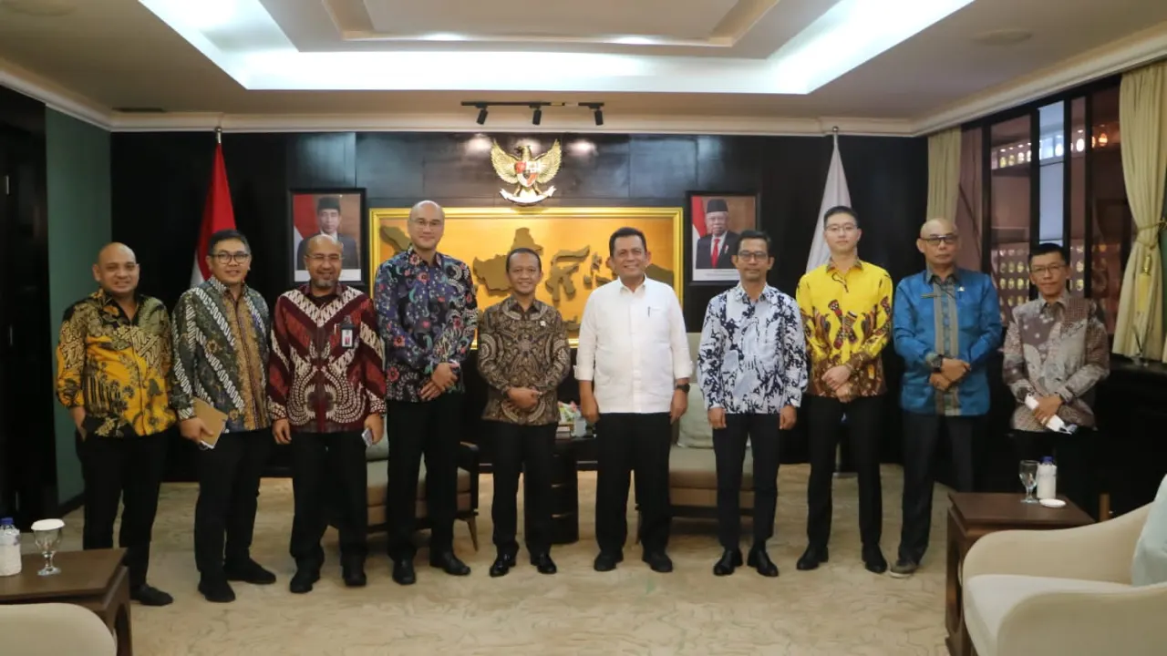 Gubernur Ansar Temui Menteri Investasi  Bahas Rencana Investasi EBT di Kepri