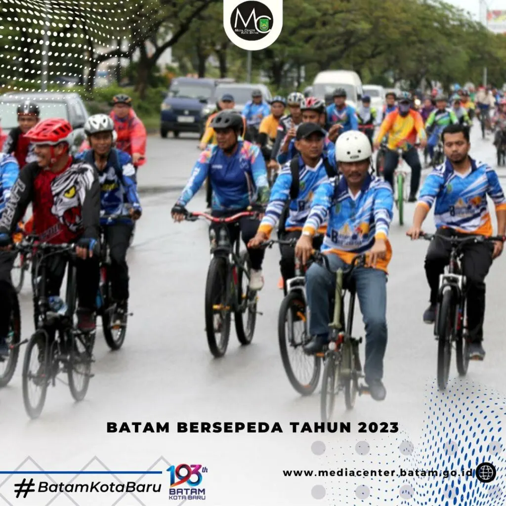 Rudi Lepas Batam Bersepda Tahun 2023, Ribuan Peserta Terjang Gerimis