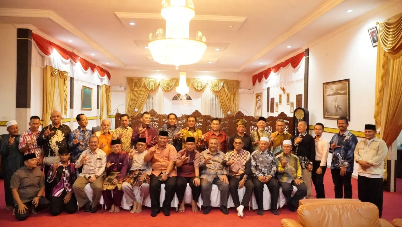 Sambut kunjungan wisatawan Terengganu Malaysia, Bupati Lingga buka peluang investasi