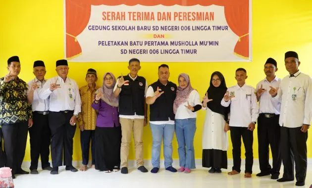 Bupati Lingga Resmikan Gedung Sekolah Baru SD Negeri 006 Lingga Timur