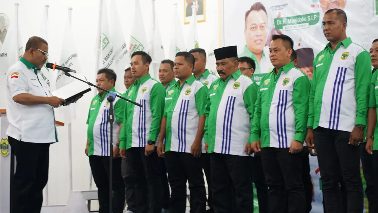 Bupati Kabupaten Lingga, Resmi Dilantik Sebagai Ketua DPC HKTI Kabupaten Lingga