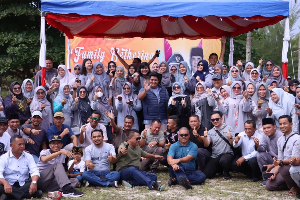 Enam Tahun Ronny Nahkodai DPMD, Tak Ada Lagi Desa Tertinggal di Bintan