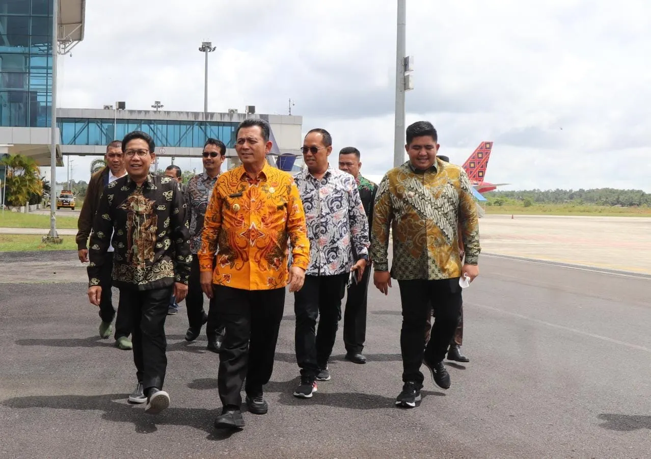Bupati Bintan Sambut Kedatangan Menteri Desa PDTT RI