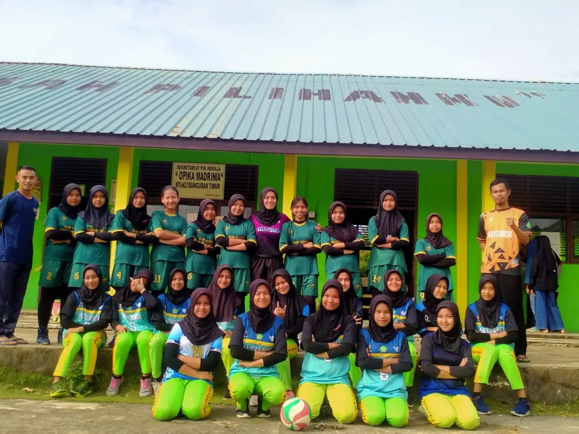 MTSN 2 NATUNA TERIMA KUNJUNGAN SPARING VOLLY DARI SMPN 1 BUNGURAN TENGAH