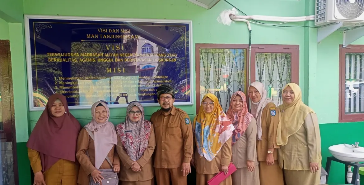 Pengawas Sekolah Kepri Lakukan Monev IKM