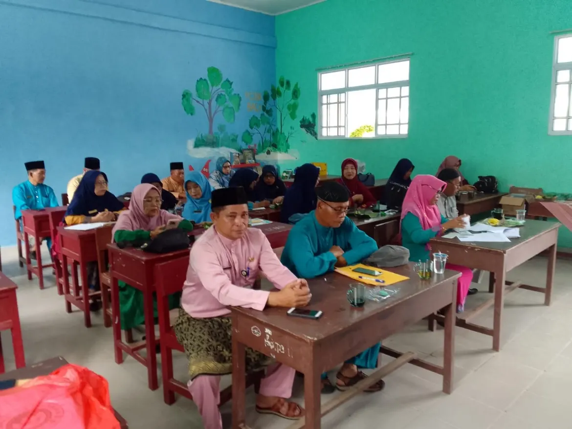 Kepala MIN 3 Karimun Menghadiri Acara Pertemuan Rutin Dalam Agenda Menyambut Bulan Suci Ramadhan 1444 H