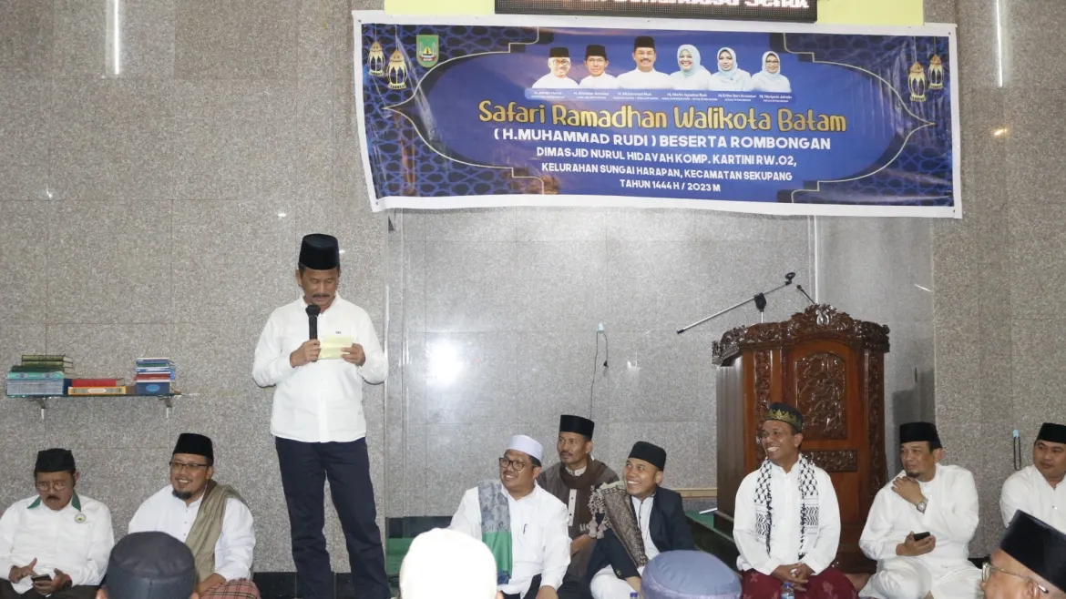 Kepala Kantor Kementerian Agama Kota Batam Zulkarnain Safari Ramadhan di Masjid Al Habib