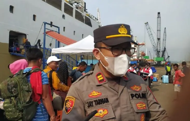 Antusiasme warga Batam yang mudik ke kampung halaman menggunakan transportasi laut cukup tinggi.