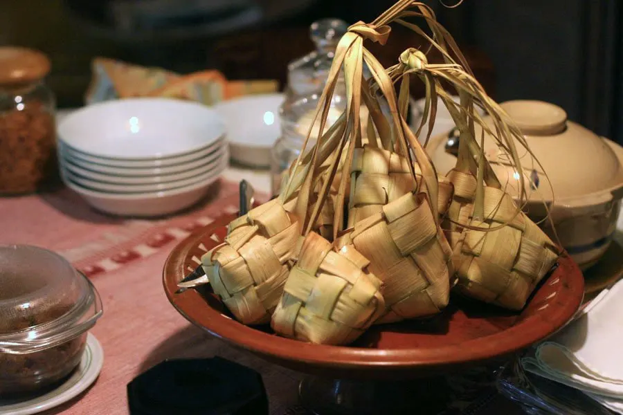Menu hidangan Ketupat saat Lebaran Idulfitri