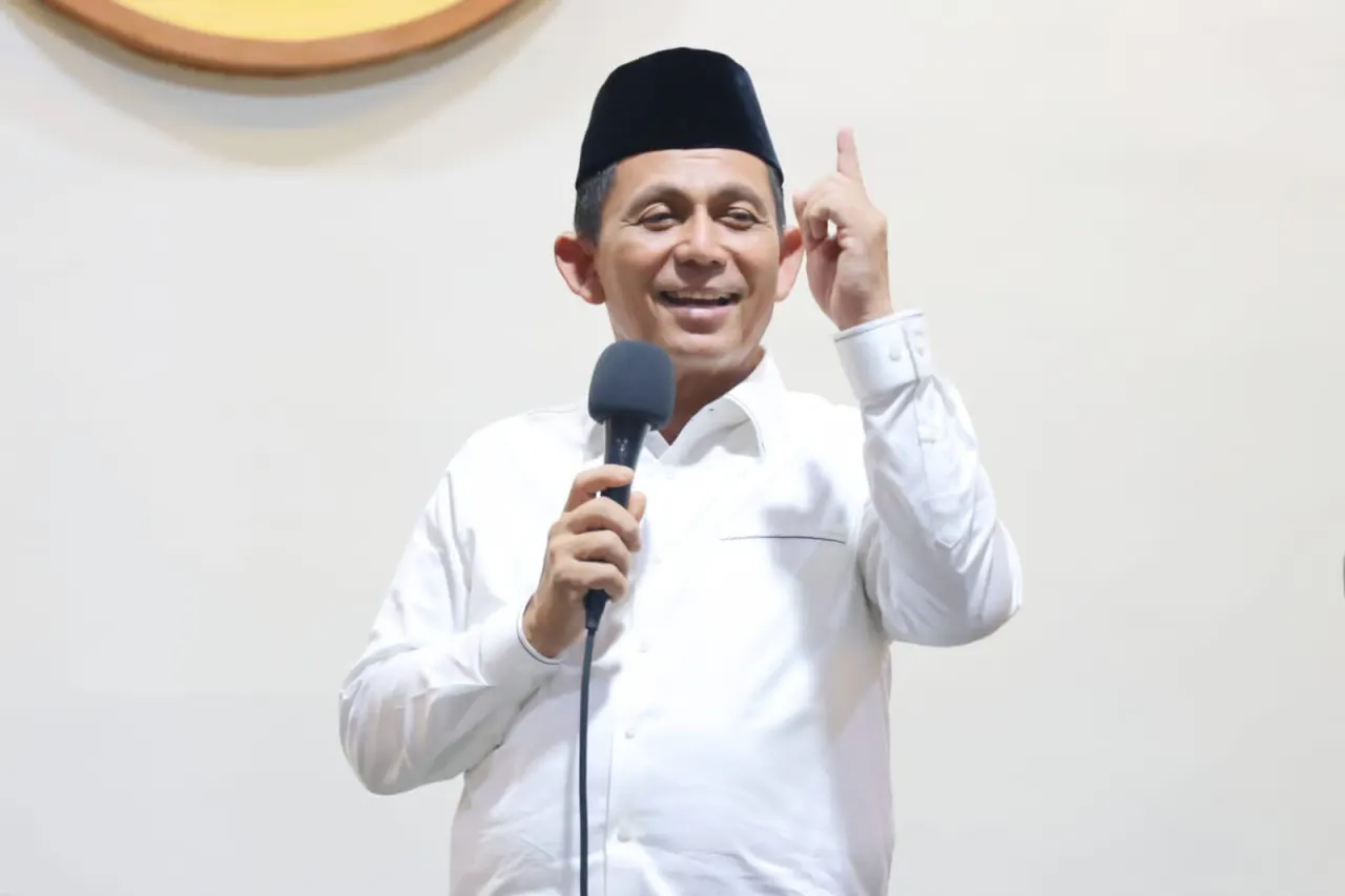 Gubernur Kepulauan Riau Ansar Ahmad