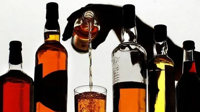 Illustrasi Minuman Beralkohol