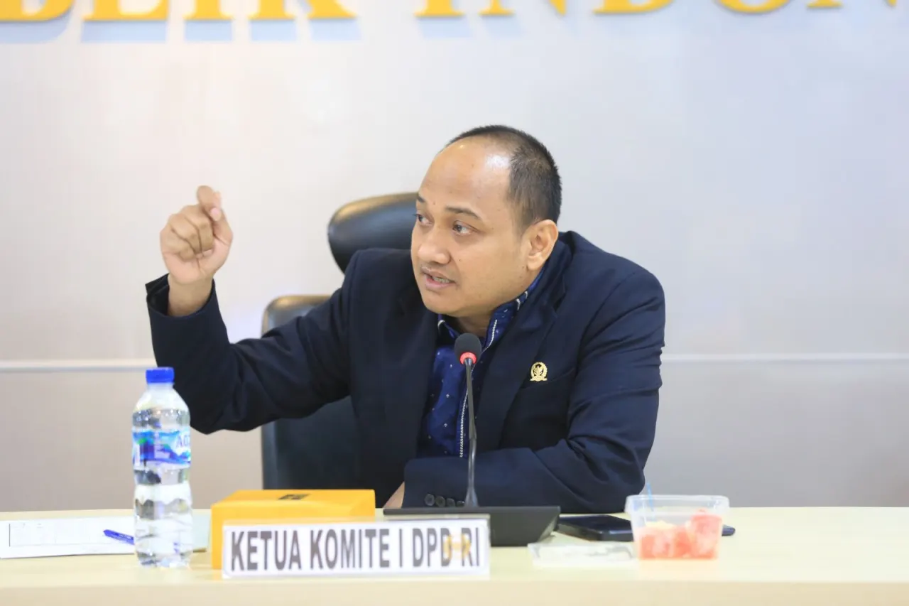 Senator Fachrul Razi
