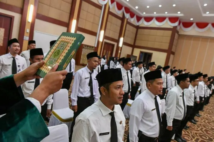 Ilustrasi, guru honorer dilantikan menjadi PNS