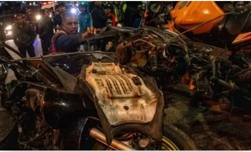 Kecelakaan maut terjadi di exit tol Bawen, Semarang, Jawa Tengah.