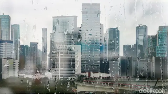 BMKG: Musim Hujan di Jakarta Tiba Tidak Serentak, Jaksel dan Jaktim Lebih Dulu