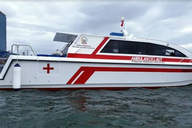 Jembatan KPK Karimun Rusak, Kapal Ambulance Nyaris Tenggelam karena Cuaca Buruk