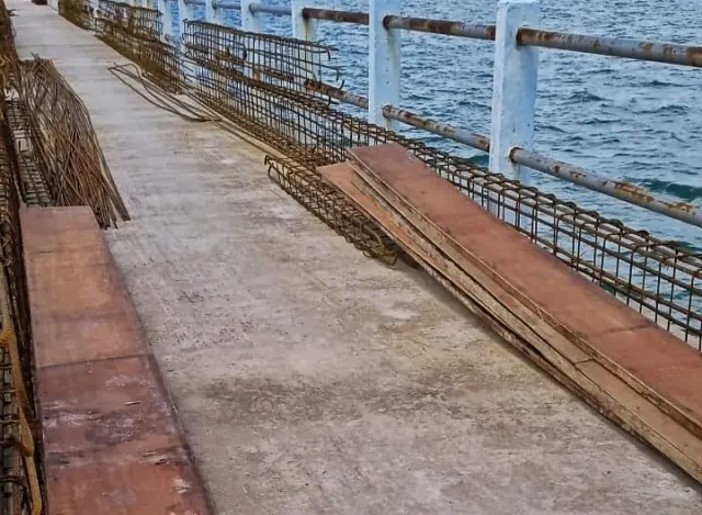 Finishing Proyek Dermaga Lubuk Tangis Molor Sebulan