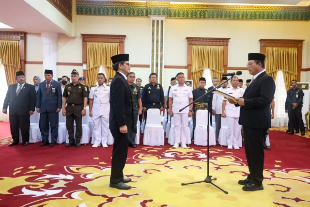 Gubernur Ansar Kukuhkan Mardiyanto Arif Rakhmadi sebagai Kepala Perwakilan BPKP Kepri