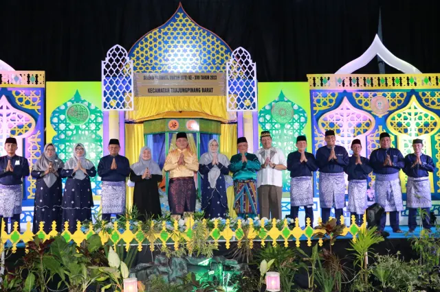 BUKA STQH KECAMATAN TANJUNGPINANG BARAT, WAKIL WALI KOTA HARAPKAN DAPAT MELAHIRKAN TILAWATIL UNGGUL