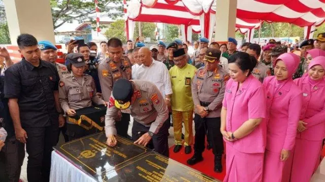Kapolda Kepri Resmikan Gedung Baru Polsek Batuampar Batam