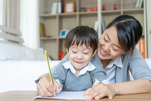 Pantang Katakan Empat Hal Ini, Jika Ingin Anak Sukses