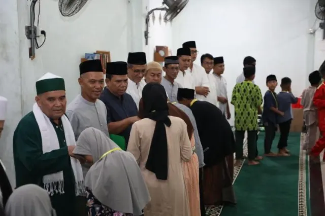 Akhiri Kegiatan Safari Ramadan 1444 Hijriah, BKDI BP Batam Serahkan Bantuan Pada Yatim dan Dhuafa