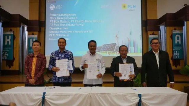 Dukung Pertumbuhan Ekonomi, PLN Batam Siap Salurkan Listrik 42 MWp Energi Baru Terbarukan